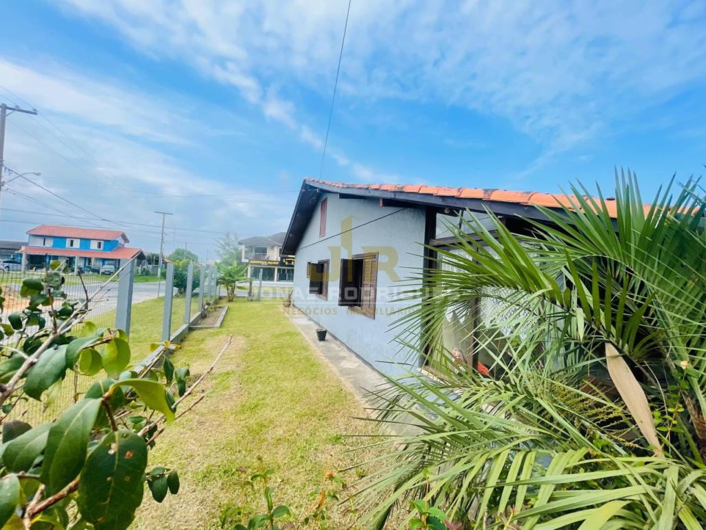 Casa 3 Dormitórios