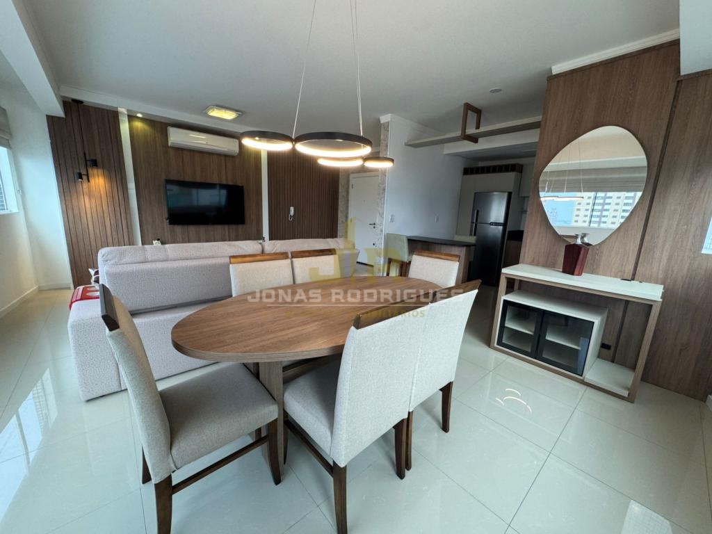 Apartamento 3 Dormitórios