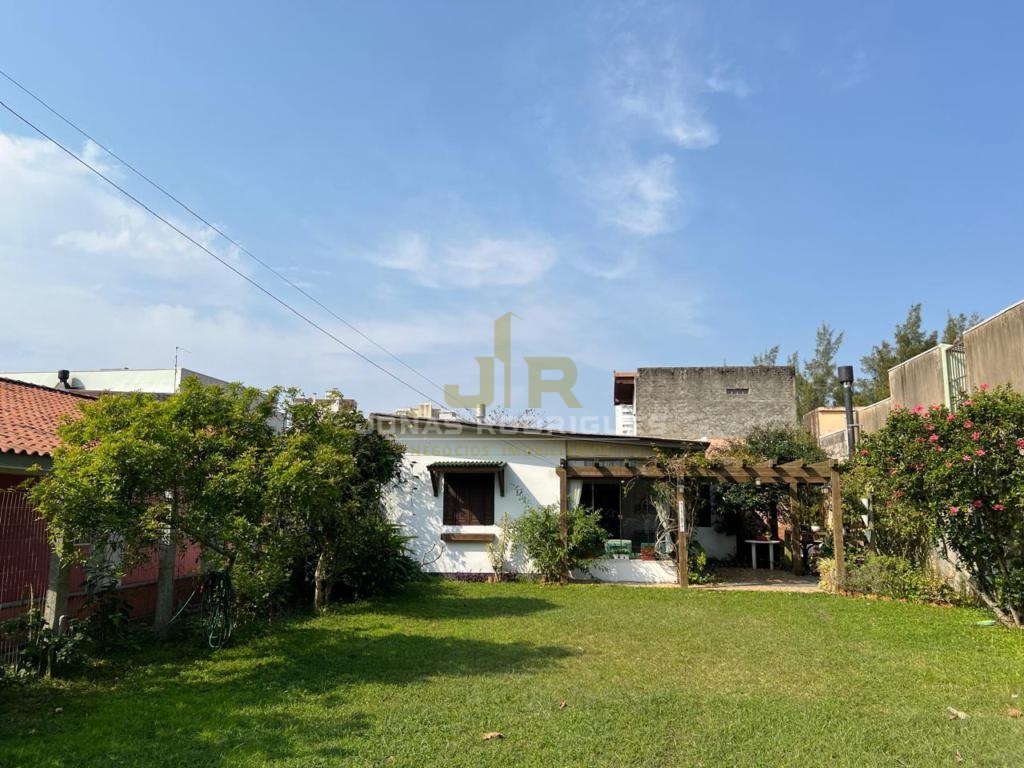 Casa 3 Dormitórios
