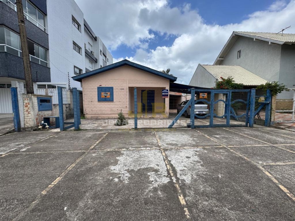 Casa 4 Dormitórios