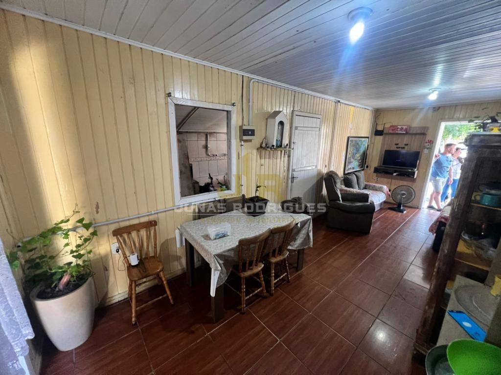 Casa 2 Dormitórios