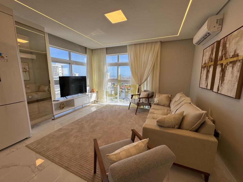 Apartamento 3 Dormitórios