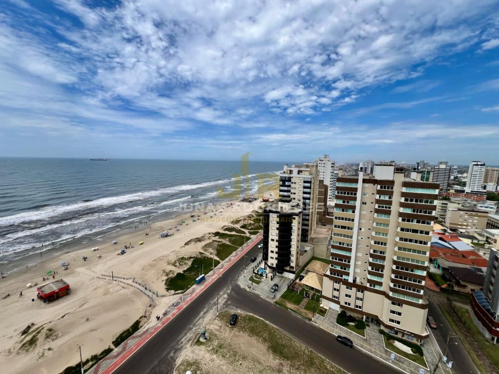 Apartamento 3 Dormitórios