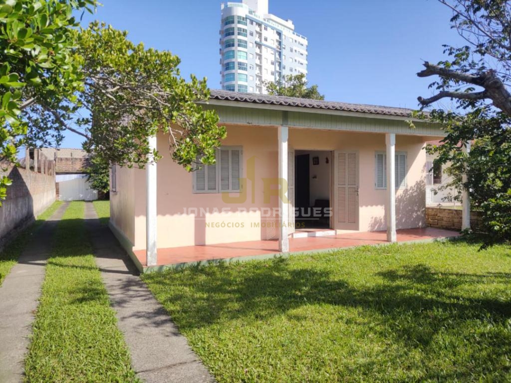 Casa 3 Dormitórios