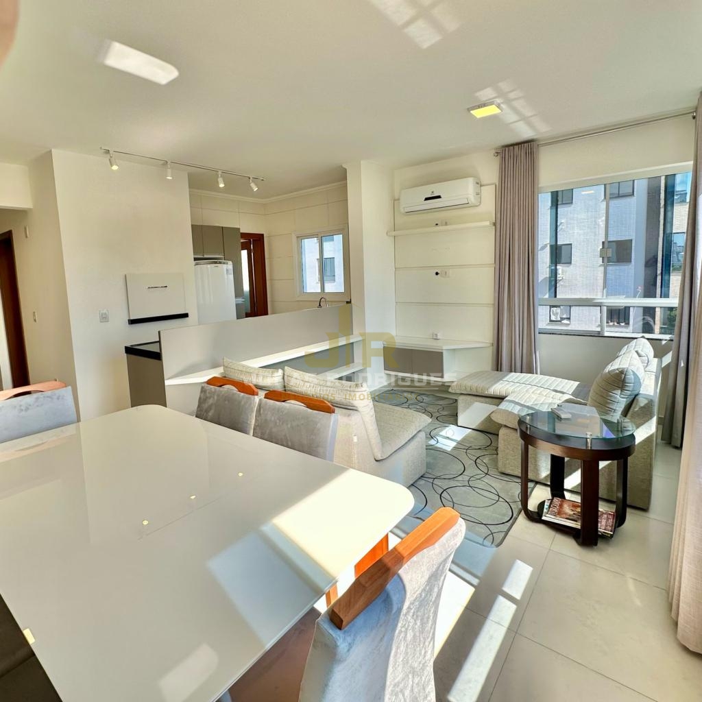 Apartamento 2 Dormitórios