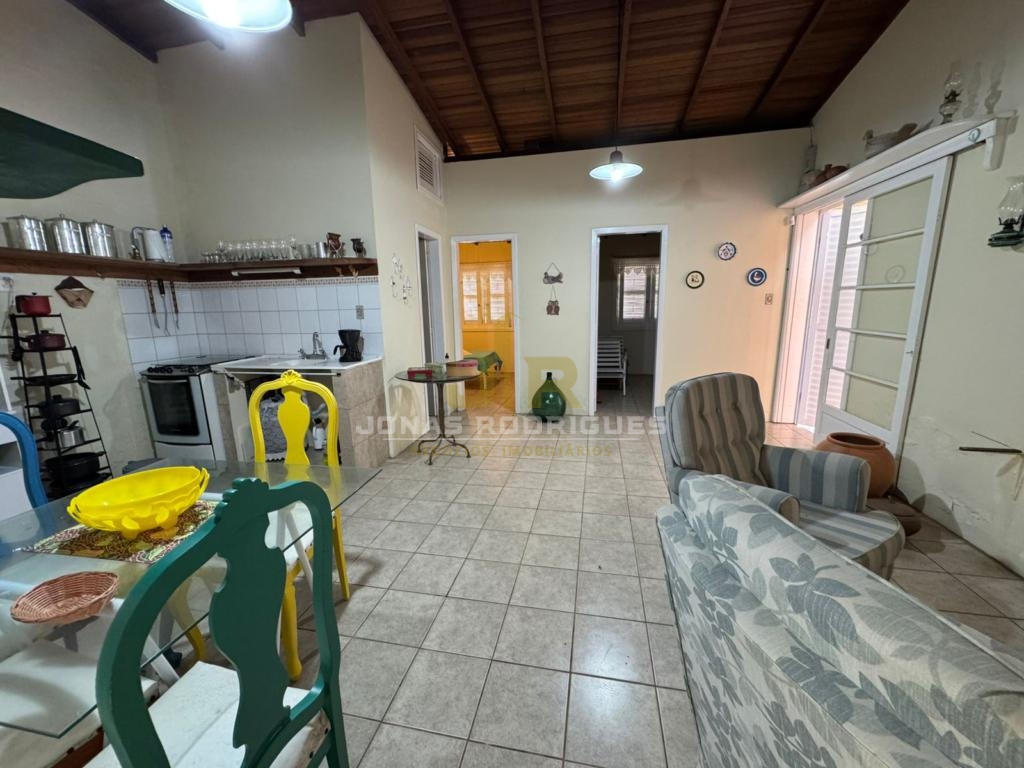 Casa 3 Dormitórios
