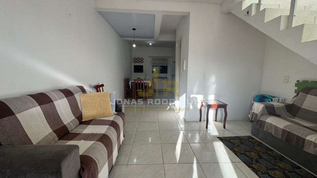 Sobrado/ Duplex 2 Dormitórios