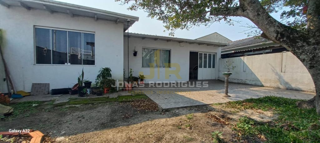 Casa 2 Dormitórios