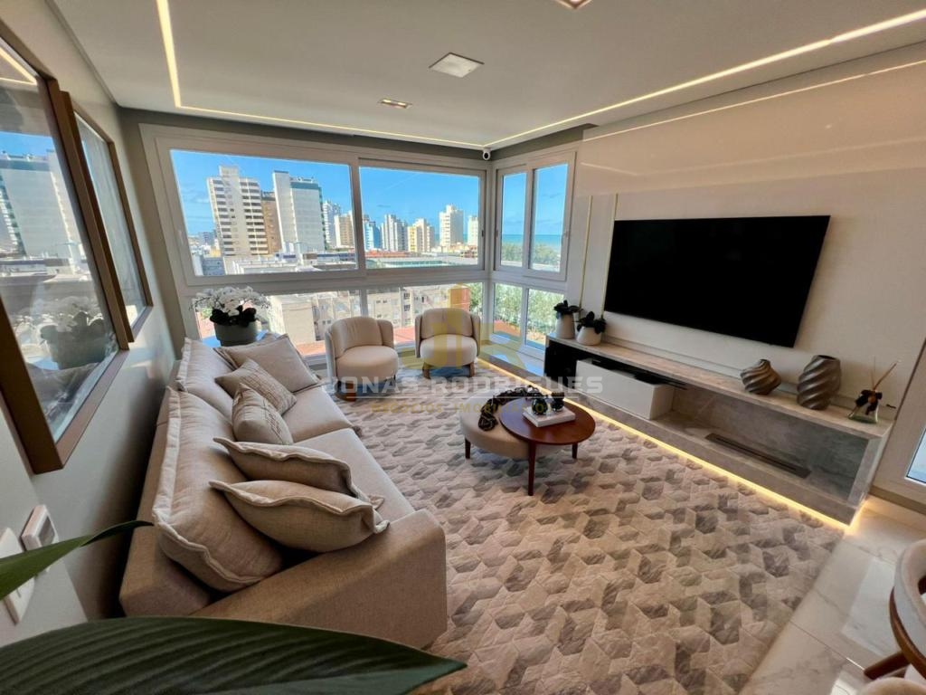 Apartamento 3 Dormitórios